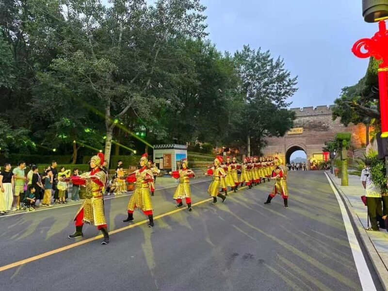 Beijing: Badaling Great Wall Private Tour with Night Option - The Pickup and Journey