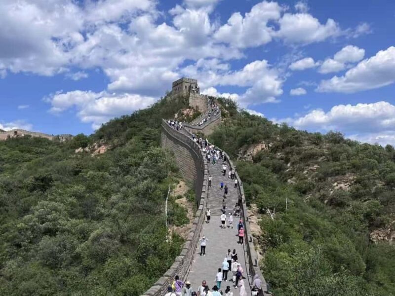 Beijing: Badaling Great Wall Private Tour with Night Option - The Wall: An Awe-Inspiring Sight
