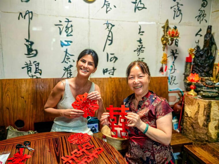 beijing-best-hutongs-cultural-tour-for-the-cricket-fights