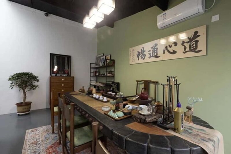 Beijing: Chinese Painting and Calligraphy Workshop - Key Points