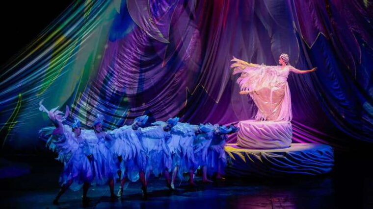 beijing-golden-mask-and-peking-opera-tour-with-transfer