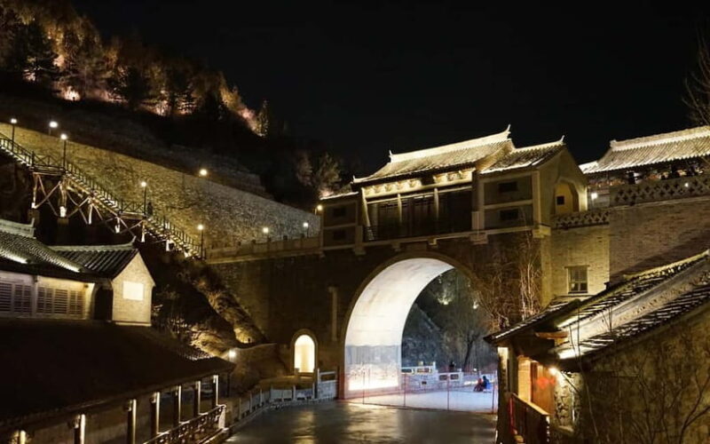 Beijing Gubei Water Town Tickets And other Options - The Practicalities: Managing Your Day