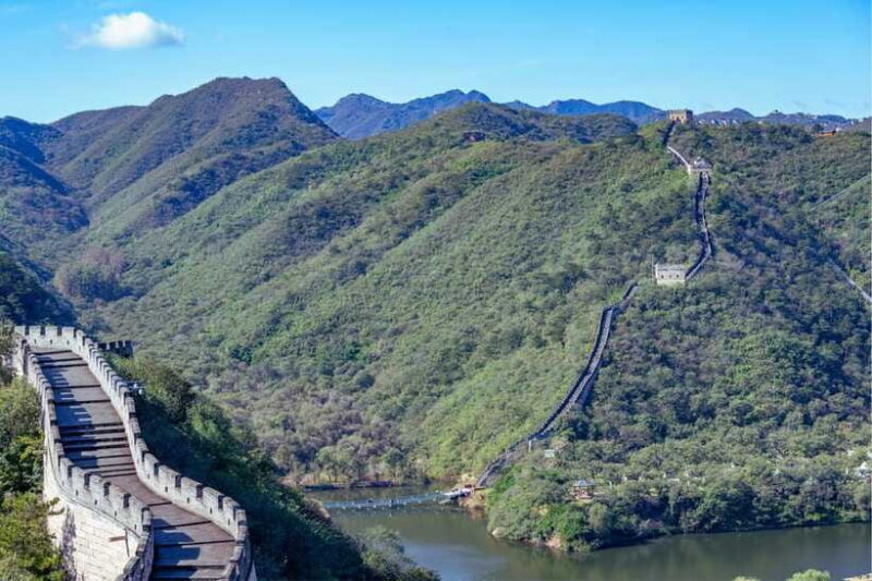 Beijing: Huanghuacheng Lakeside Great Wall Bus/Private Tour - Why This Tour Stands Out