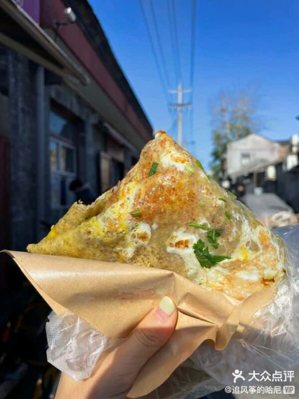 Beijing: Hutong Food Stories and Local Life Walk - Key Points