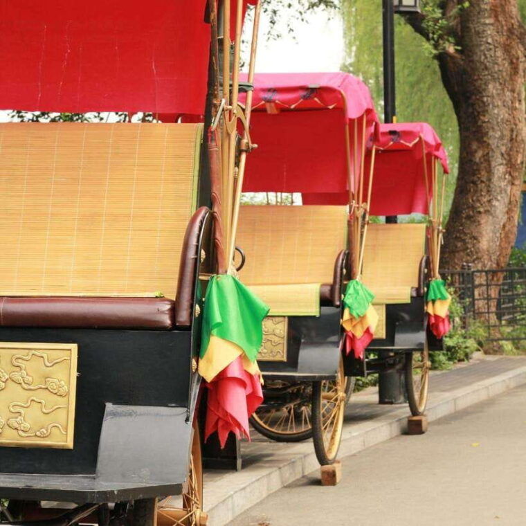beijing-hutong-private-tour-rickshaw-ride-english-guide