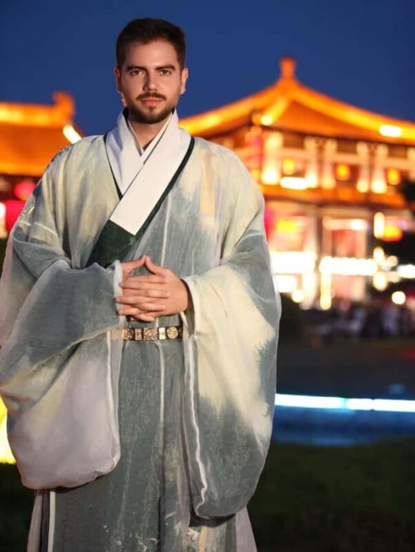 Beijing: Imperial Era Portrait Photography at Landmarks - The Sum Up