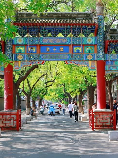 Beijing: Lama Temple and Hutong Alleyways Private Tour - Authenticity and Personal Touches  