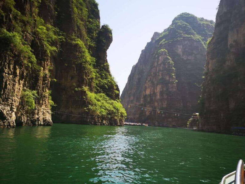beijing-longqing-gorge-tour-with-english-speaking-driver