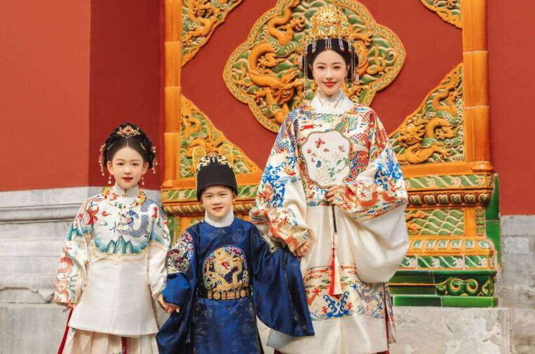 beijing-ming-dynasty-hanfu-experiencephoto-familycouples
