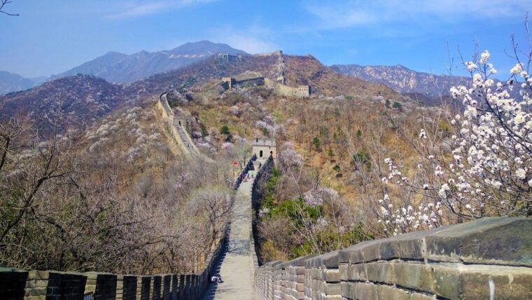 beijing-mutianyu-great-wall-and-ming-tombs-private-tour-2