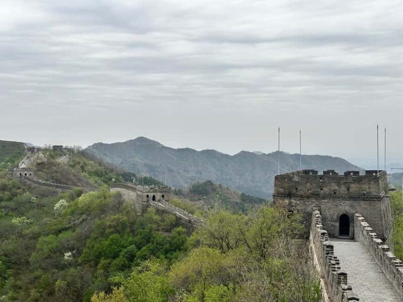 Beijing: Mutianyu Great Wall Daily Tour with Ticket & Lunch - Value and Practical Tips