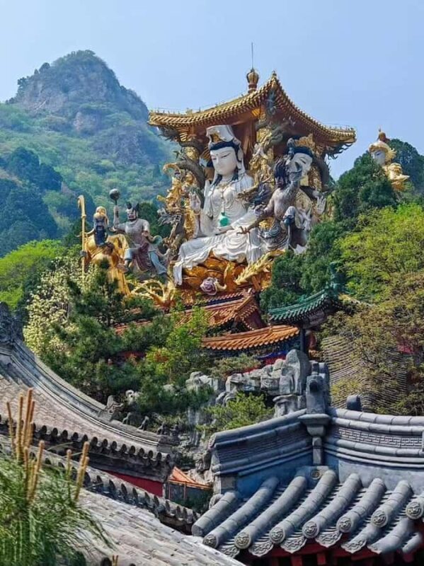 Beijing: Mythical Temples & Mountain Secret Hike with Hotpot - Key Points