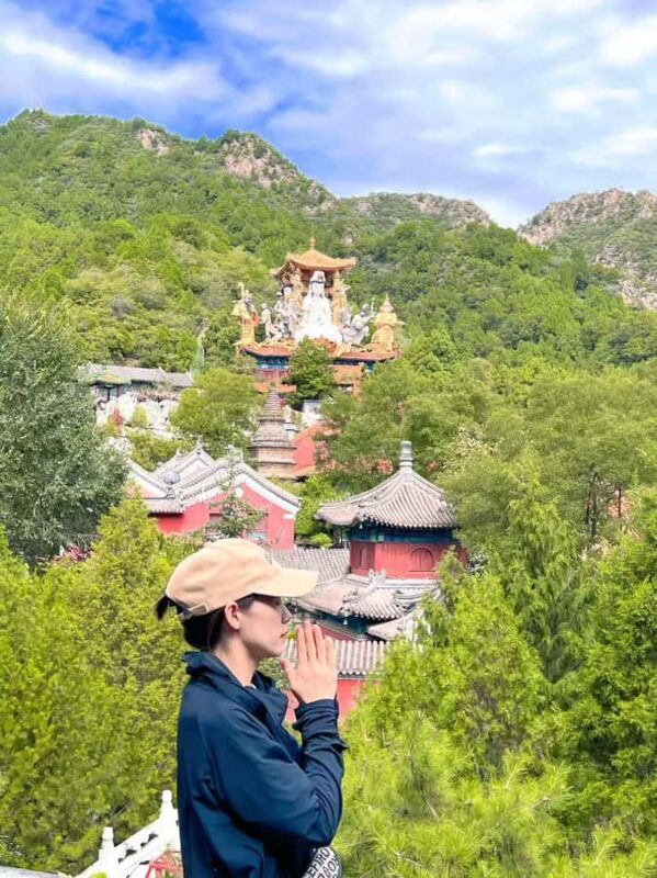 Beijing: Mythical Temples & Mountain Secret Hike with Hotpot - FAQ