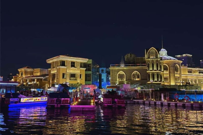 Beijing: Panjiayuan Market&Liangma River Cruise Night Tour - Key Points