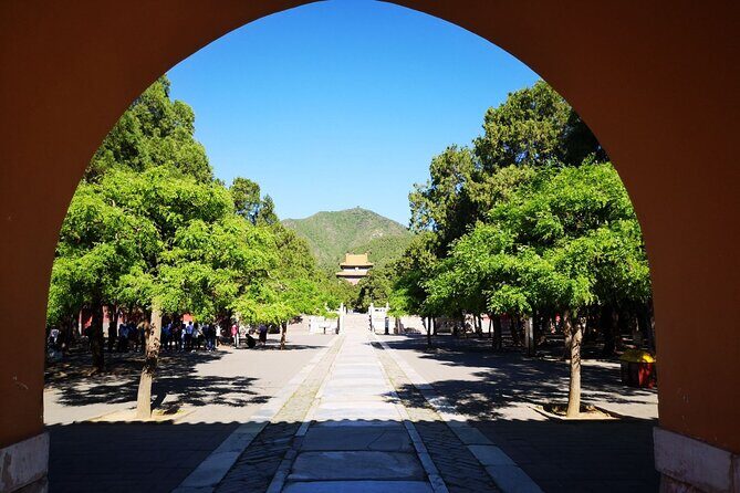 Beijing Private Tour: Mutianyu Great Wall &Ming Tombs(Chang Ling) - Exploring the Mutianyu Great Wall