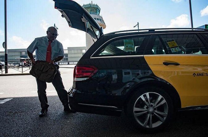 Beijing Private Transfer from Beijing Capital Airport to central Beijing - Who Will Benefit from This Service?