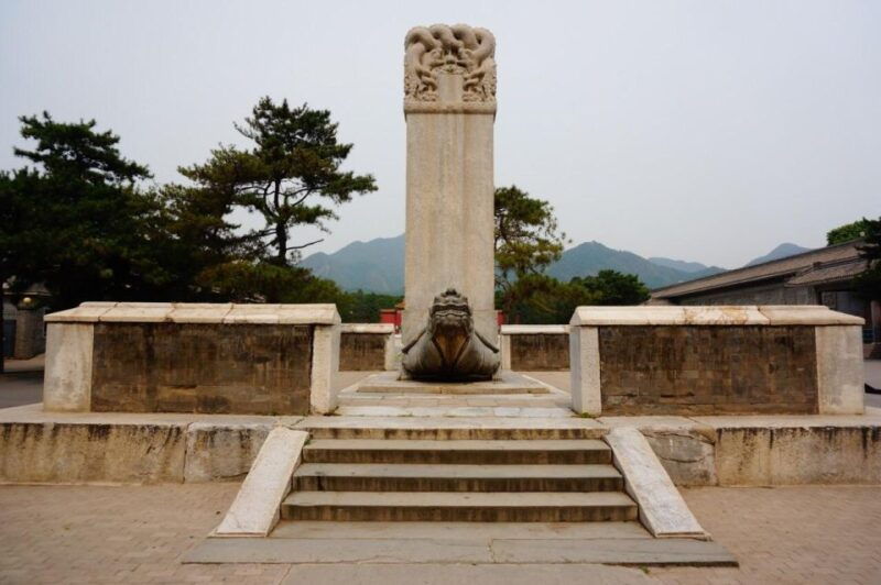 beijing-summer-palace-sacred-road-ming-tombs-private-tour