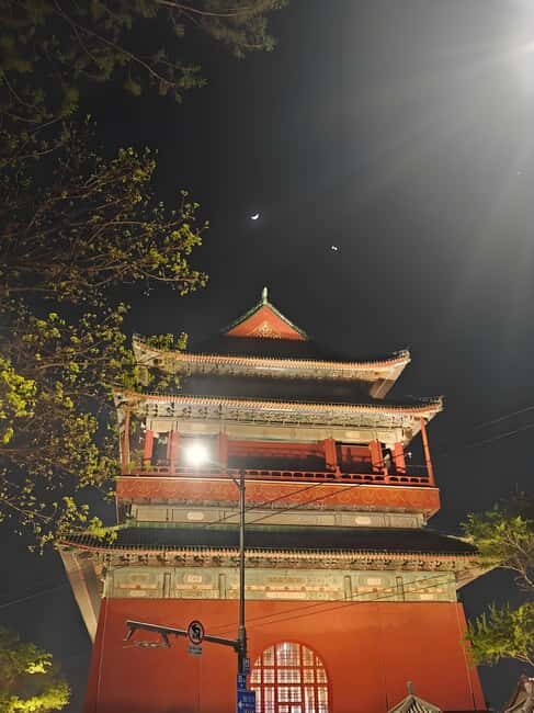 Beijing: Tiananmen Square and Houhai Night Walking Tour - Key Points