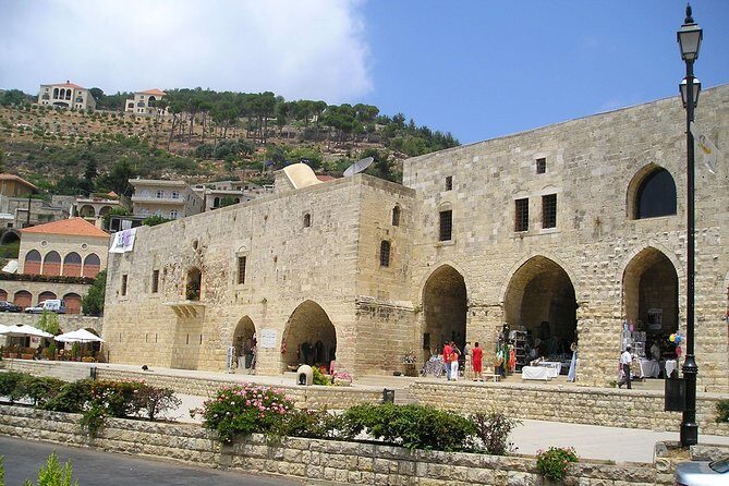 Beirut, Beiteddine & DeirElQamar Day Trip-With Lunch(4G on Board) - The Sum Up: Who Is This Tour Best For?