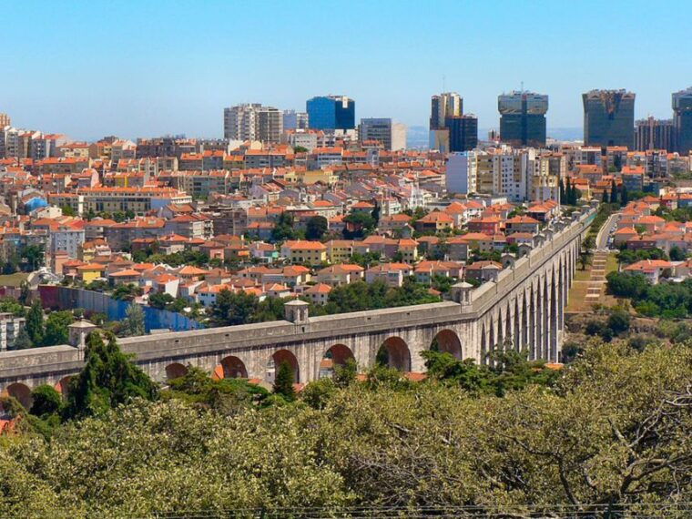 belem-lisbon-aqueduct-and-cristo-rei-with-a-guide-van-tour