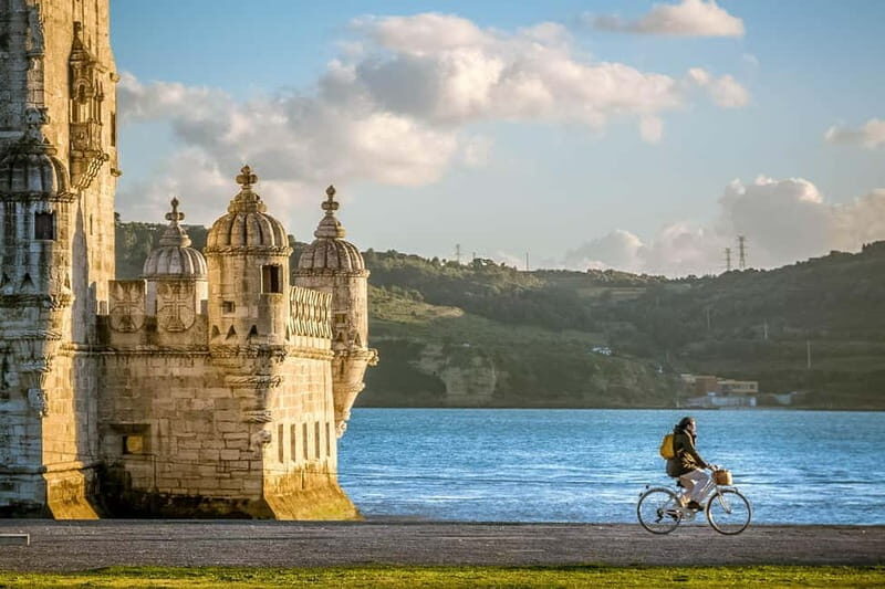 Belém: Sunset Photography Walk in Lisbon - Key Points