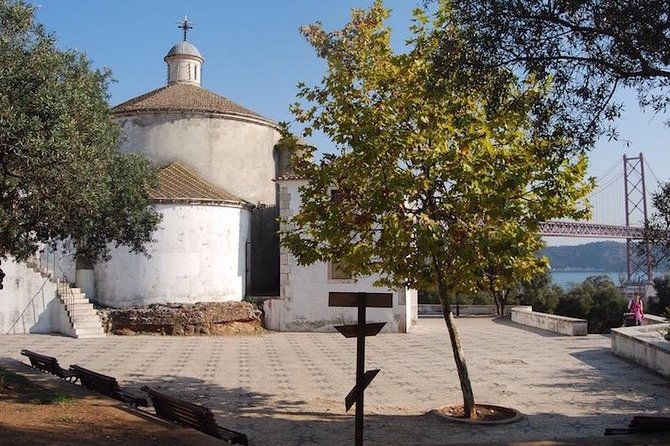 belem-tower-monastery-tuktuk-tour