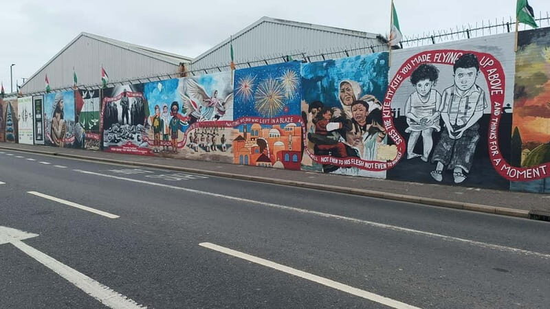 Belfast Black Taxi Tour - Key Points