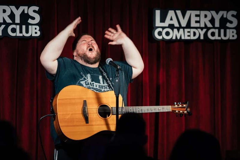 Belfast: Comedy Night - An Authentic Belfast Comedy Night Experience