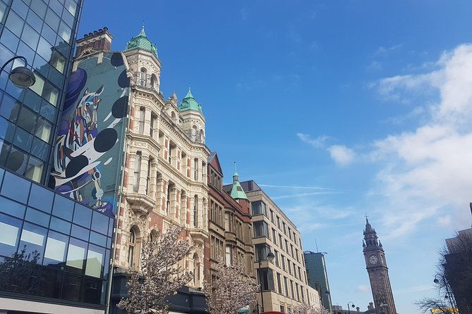 belfast-eclectic-small-group-guided-walking-experience