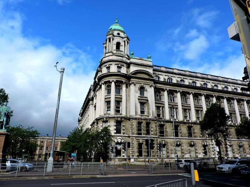 Belfast: Express Walk with a Local - Why This Tour Offers Great Value