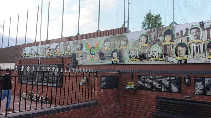 Belfast: Famous Black Taxi Tour - Who Is This Tour Best For?