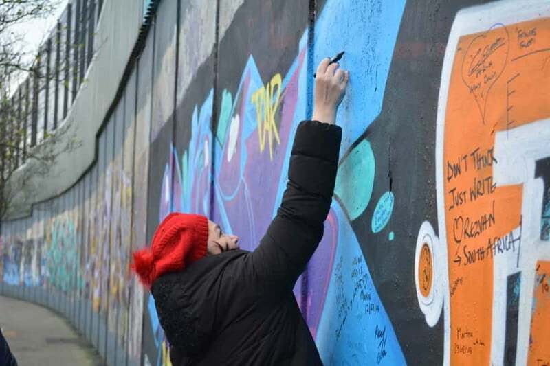 Belfast: Famous Murals Private Tour - An Honest Breakdown of the Belfast Murals Tour