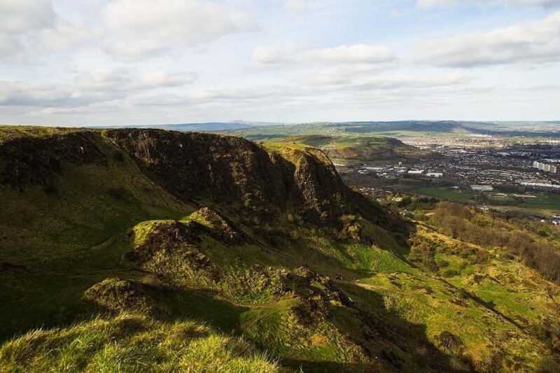 Belfast from Above: Sunrise or Afternoon Hike - An Overview of the Experience