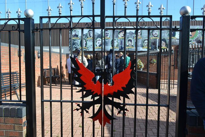belfast-original-taxi-drivers-2hr-of-the-history-of-terror-tour