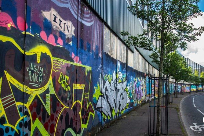 belfast-political-murals-tour