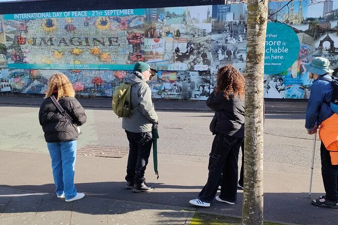 belfast-troubles-tour-walls-and-bridges