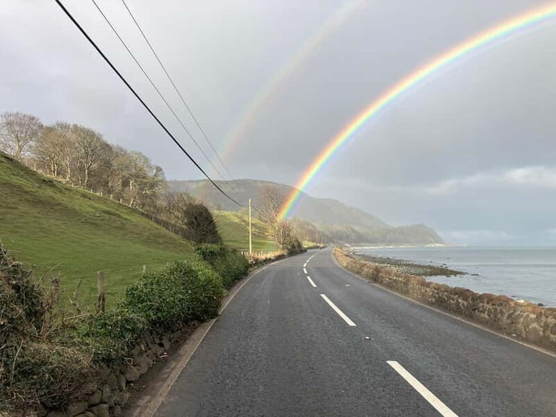 Belfast:Giant's Causeway private tour with accreditted guide - Bushmills Distillery & Whiskey Tasting
