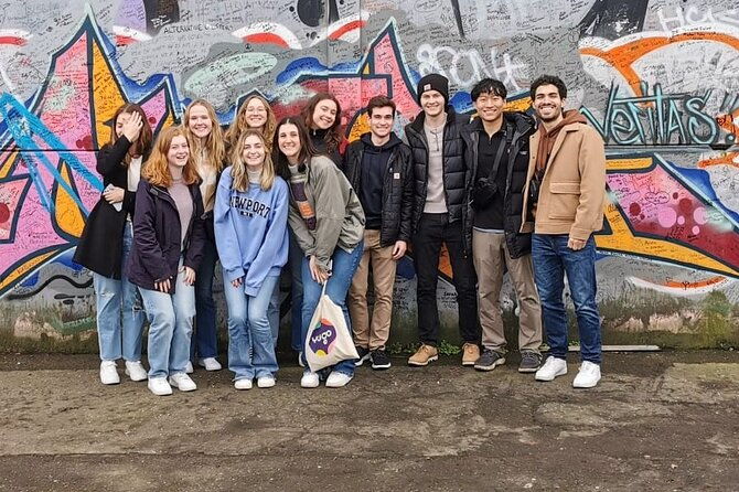 belfasts-political-mural-taxi-tour
