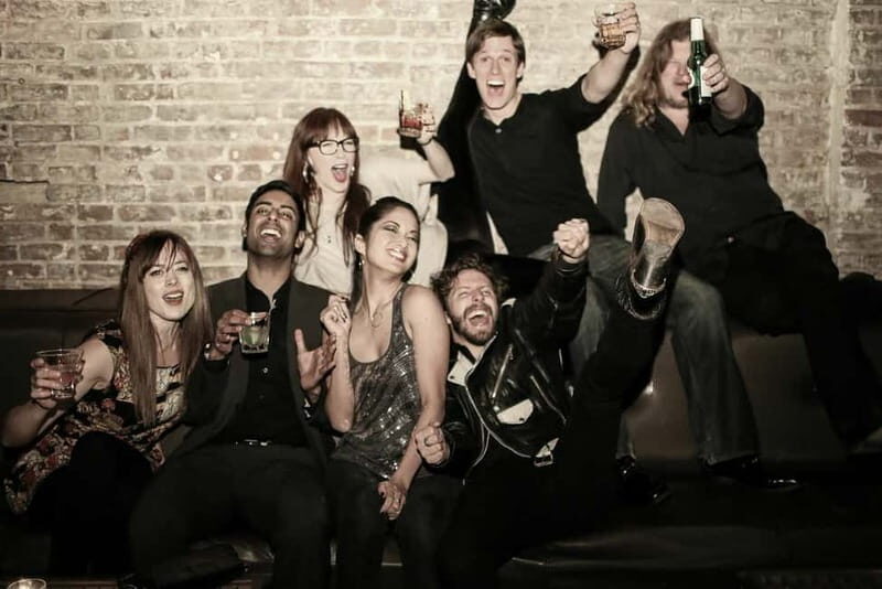 Belgrade: Bar Pub Club Crawl with 1 Hour Unlimited Drinks - Key Points