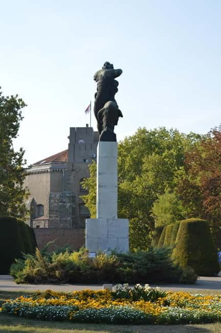 Belgrade: Get to know the city center and Serbian culture - Exploring the Main Sights