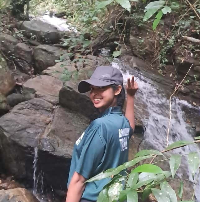 Belihuloya: Kinchigune Guided Hiking Trail and Kayaking Tour - Key Points