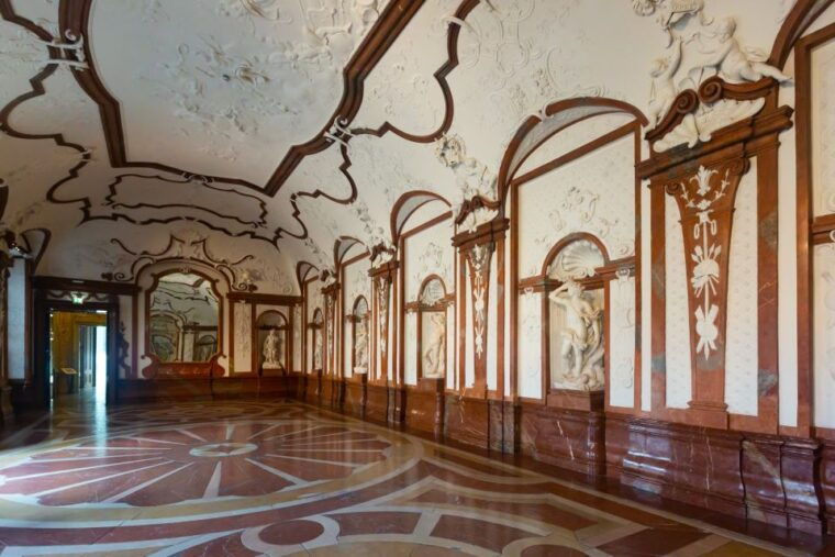 belvedere-palace-tour-with-skip-the-line-transfer-options