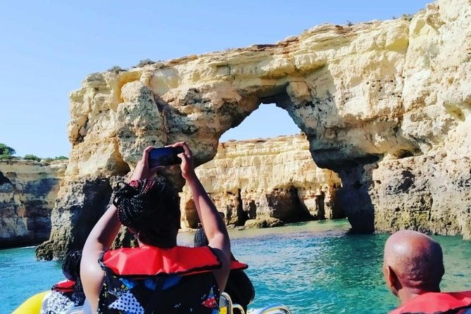 benagil-and-dolphins-tour
