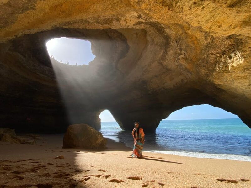 benagil-beach-kayak-to-benagil-caves-at-sunrise-find-peace