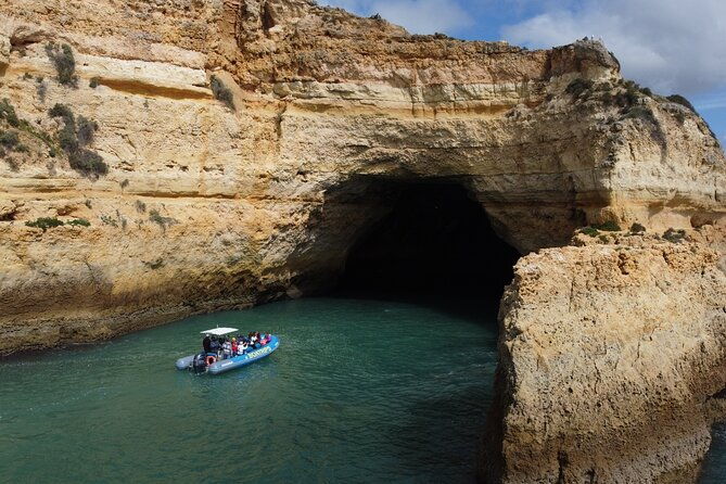 benagil-caves-speed-boat-tour