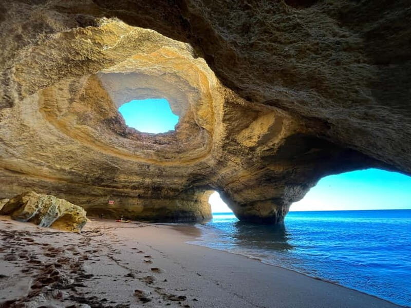 Benagil Kayak Tour: Explore Secret Caves with Licensed Guide - What’s Included and What’s Not