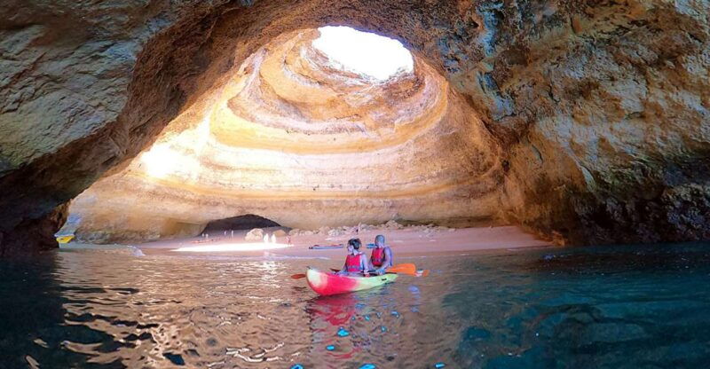 benagil-kayaking-adventure-in-benagil-caves-marinha-beach