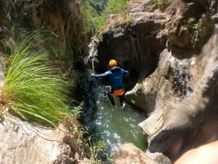 benahavis-canyoning-guided-tour-at-guadalmina-river