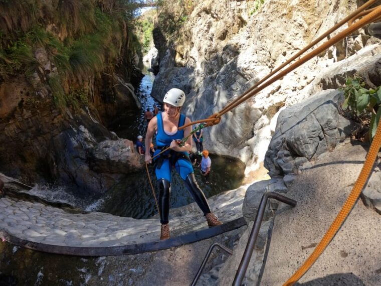 benahavis-canyoning-guided-tour-at-guadalmina-river