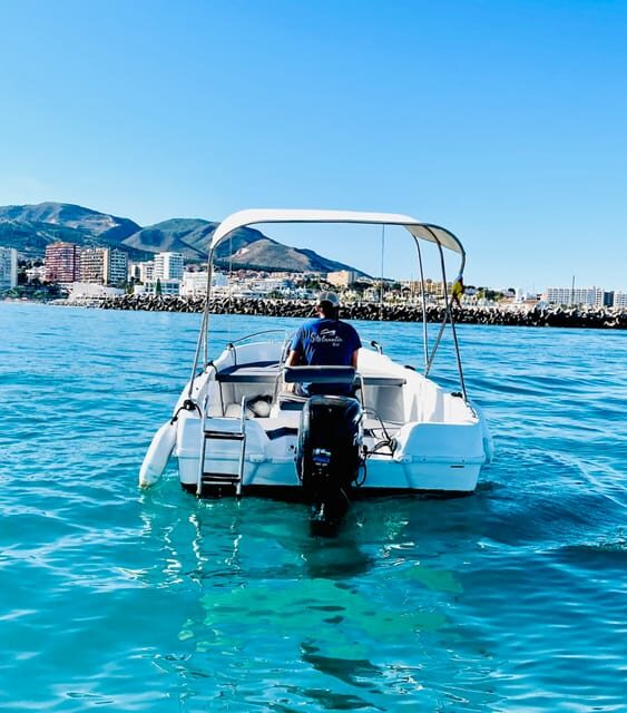 Benalmadena: 6-Seater Speedboat license-free Boat Rental - Why Its a Great Value